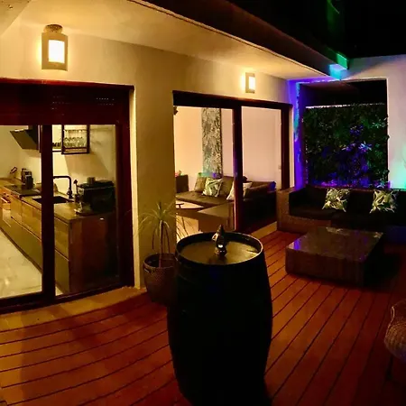 @thebotanist222 Estepona